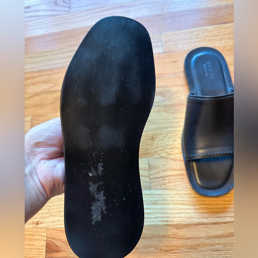 Gucci Mens slides size 10.5. Never worn. No box.